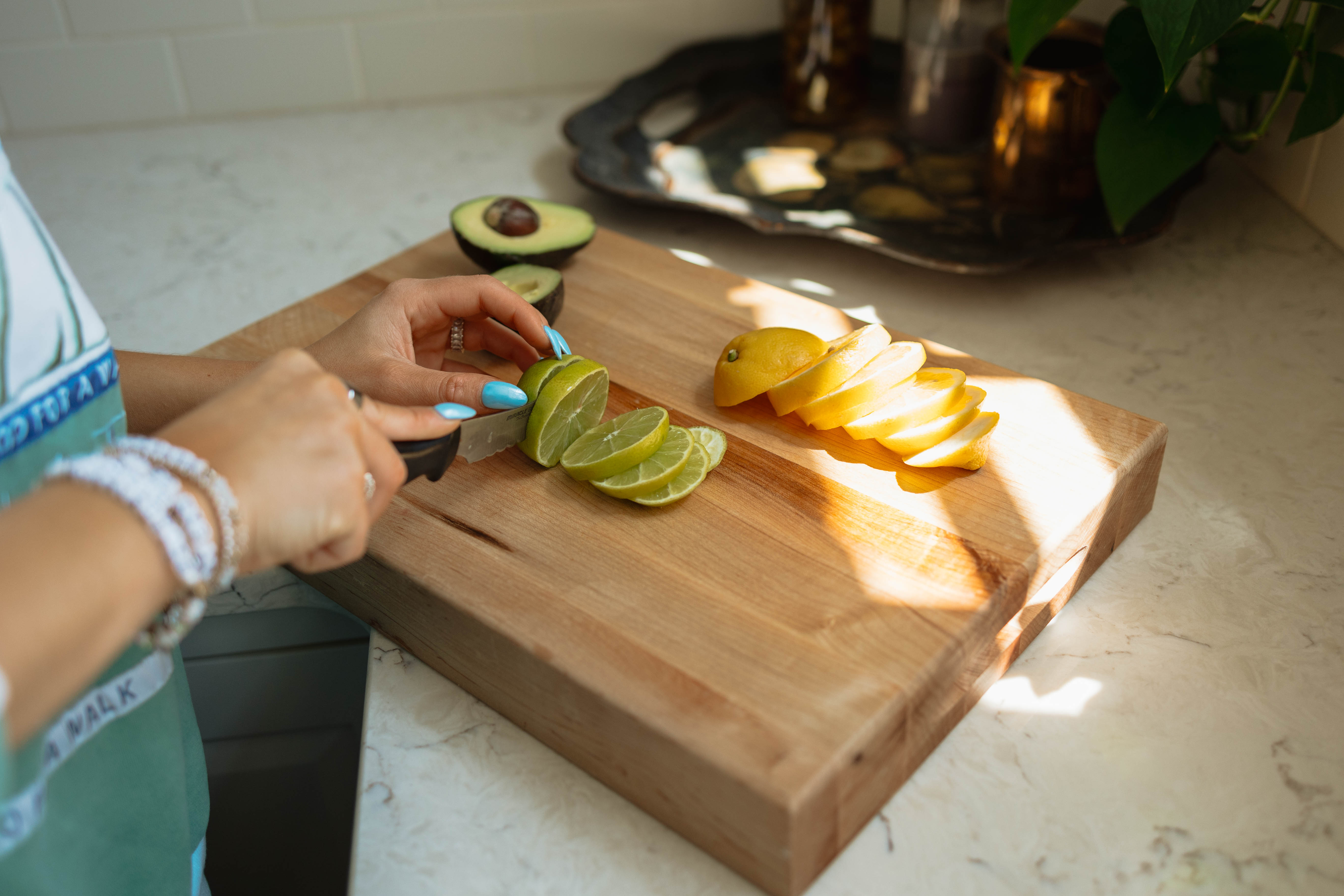 Preparing fresh citrus